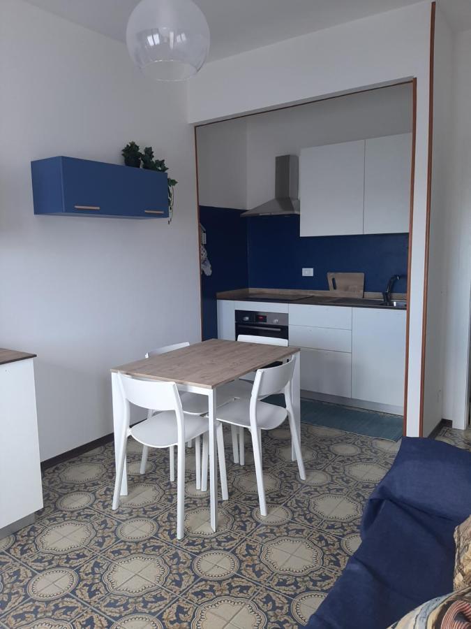 Nel Blu Apartman Marina dʼMarina dʼAndora Kültér fotó