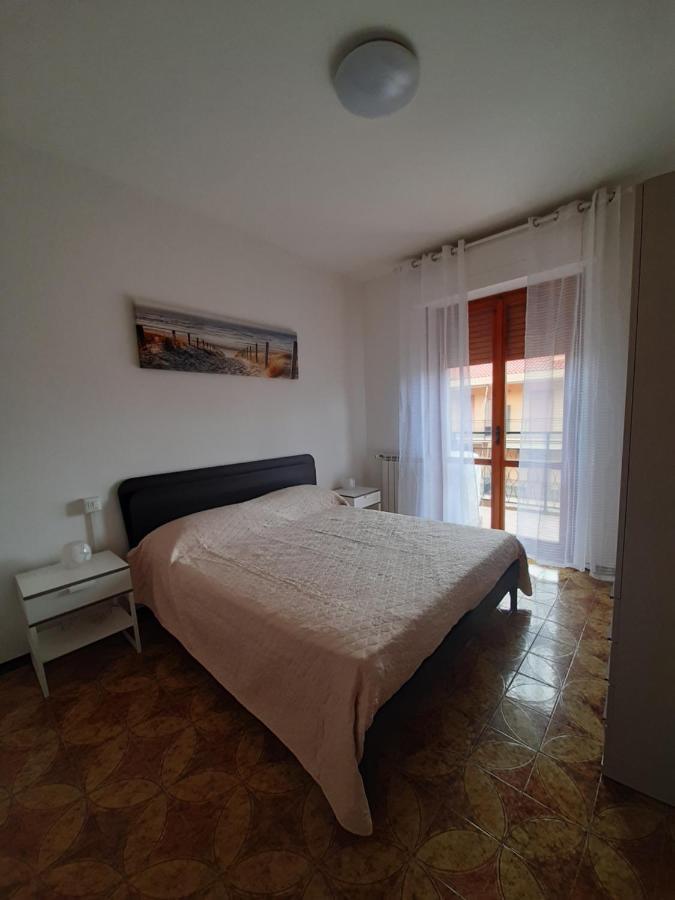 Nel Blu Apartman Marina dʼMarina dʼAndora Kültér fotó